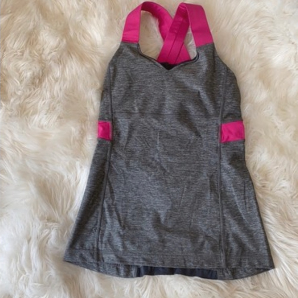 Lululemon tank S/4